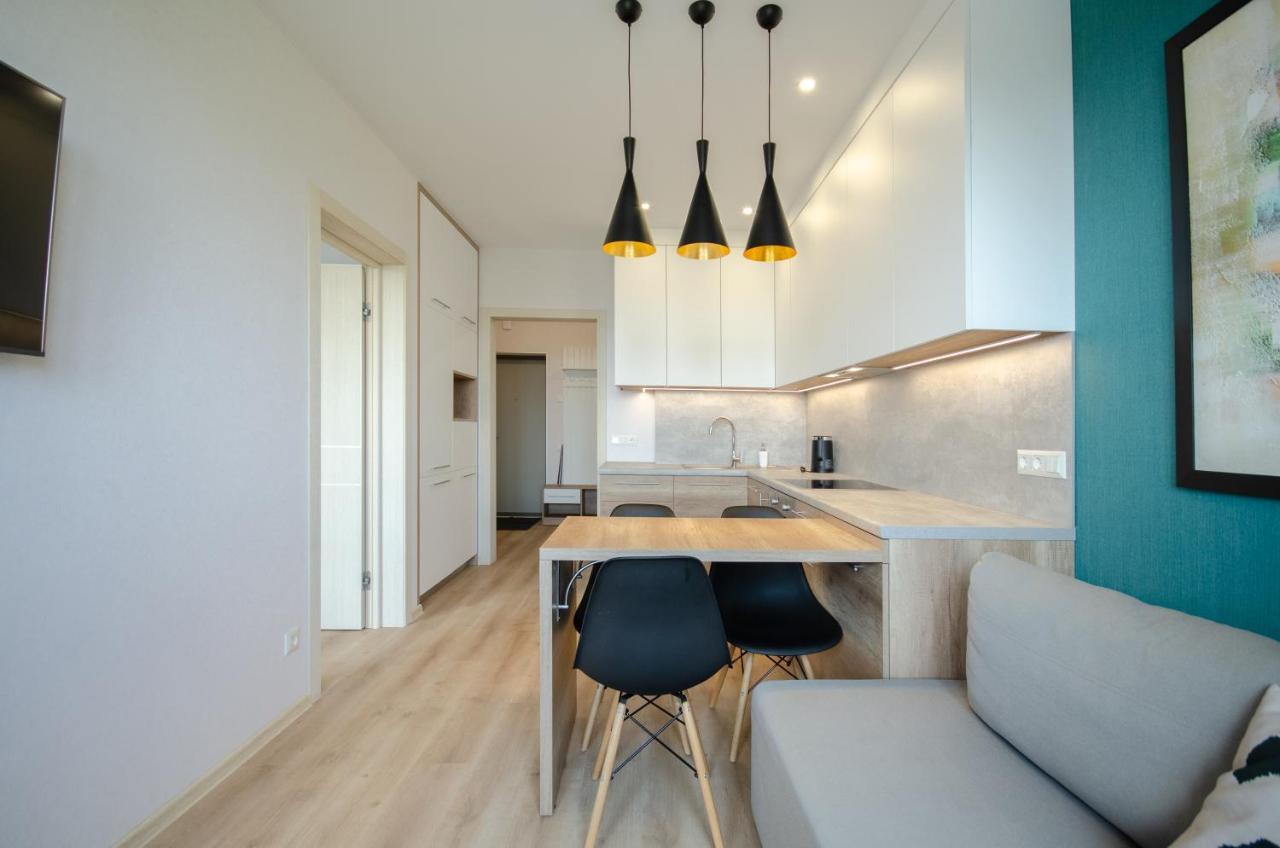 Petrovdom 5-25 In Cozy Apartment In Residential Complex "Beresteiskyi" Kyiv Exterior foto