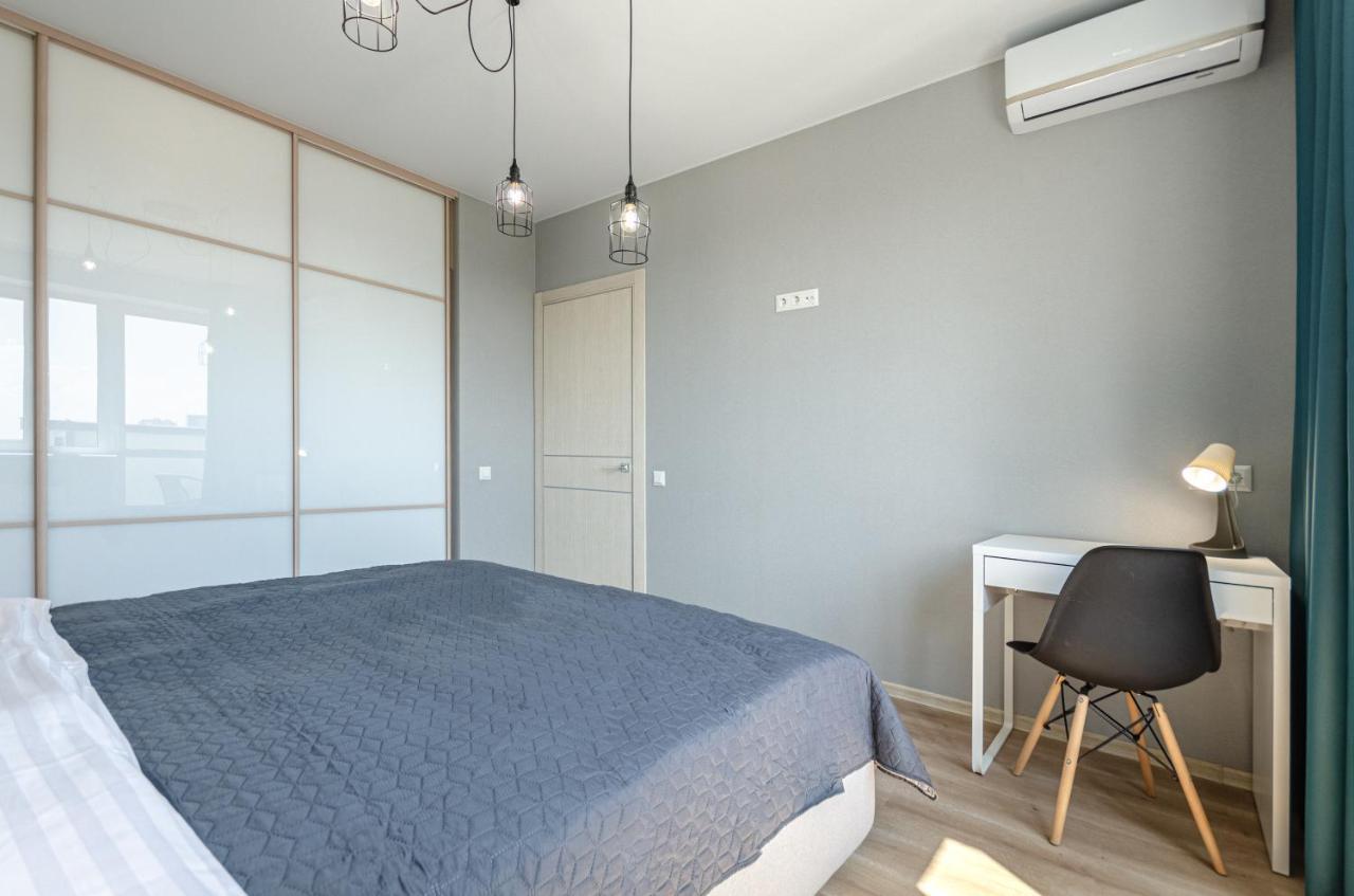 Petrovdom 5-25 In Cozy Apartment In Residential Complex "Beresteiskyi" Kyiv Exterior foto