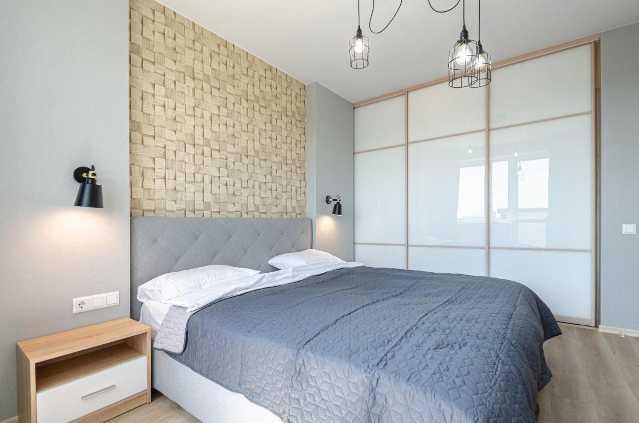 Petrovdom 5-25 In Cozy Apartment In Residential Complex "Beresteiskyi" Kyiv Exterior foto