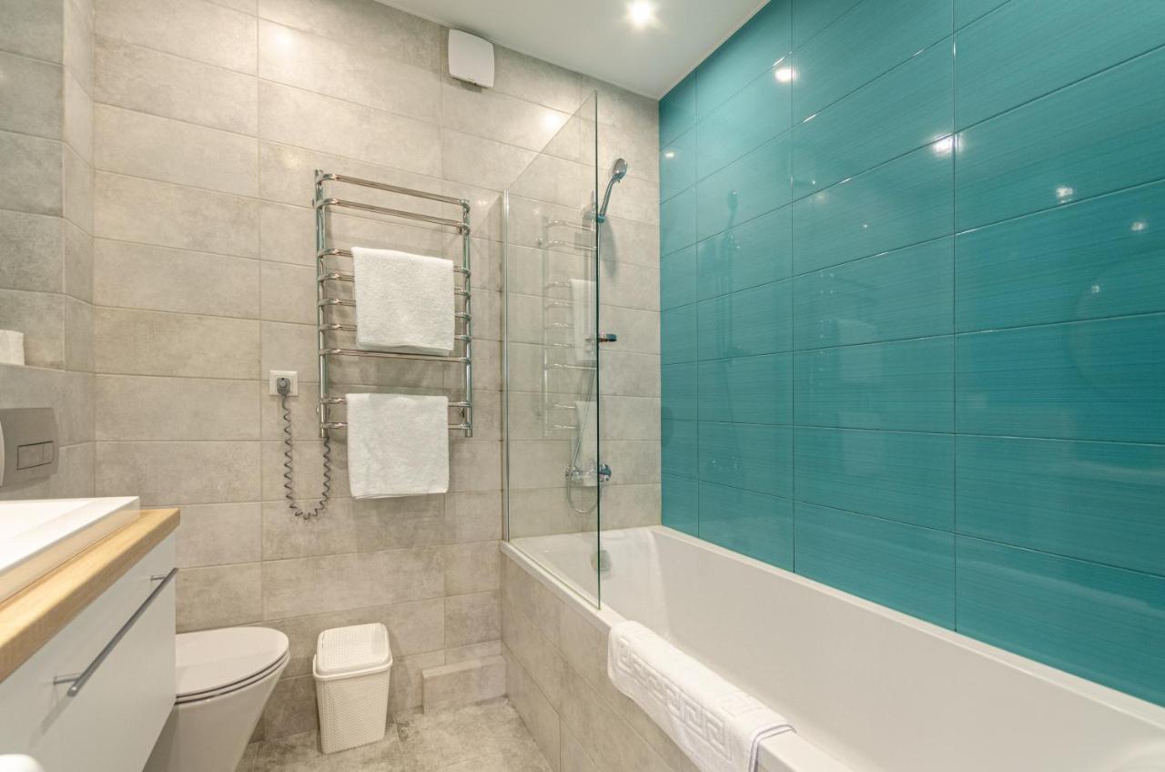 Petrovdom 5-25 In Cozy Apartment In Residential Complex "Beresteiskyi" Kyiv Exterior foto